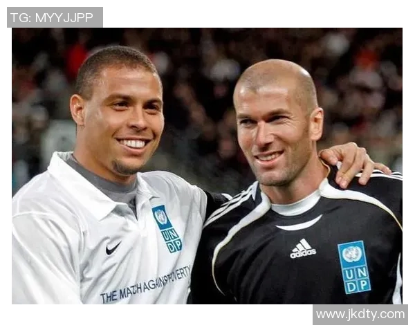 杭州足球队在世界锦标赛中的个人能力展现与战术配合分析